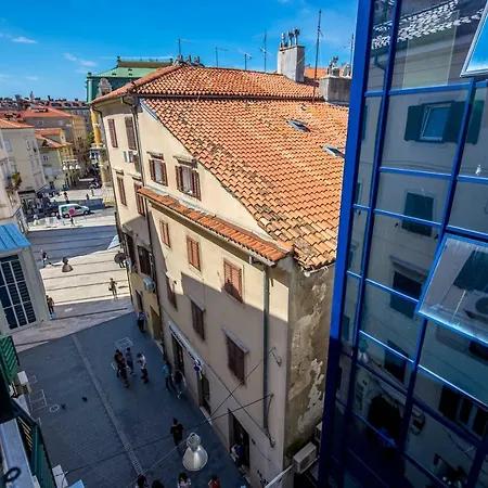 Apartments In The City Rijeka Exterior photo